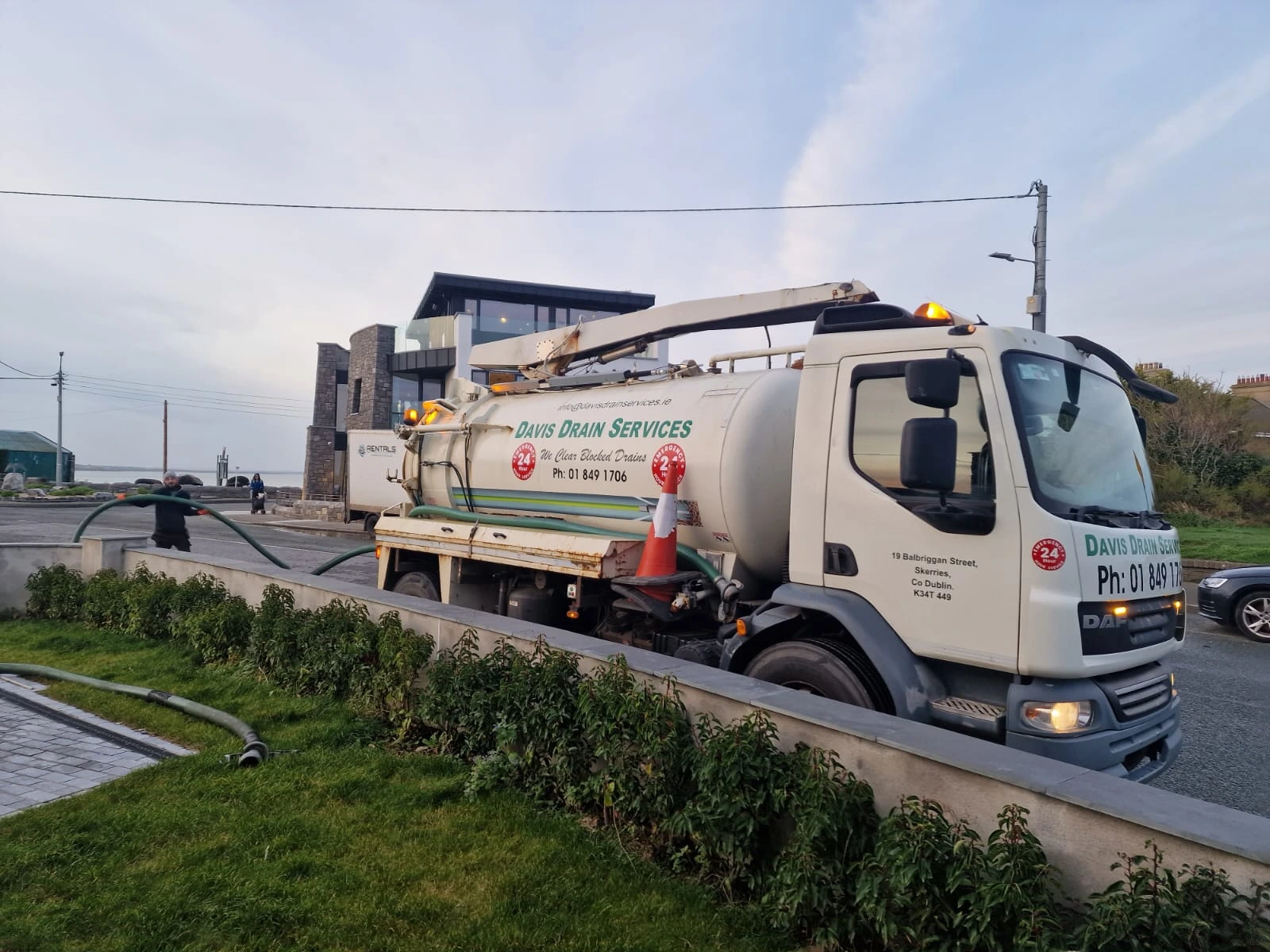 Davis Drain Services: Tanker services